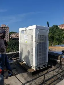 Air conditioning unit repair