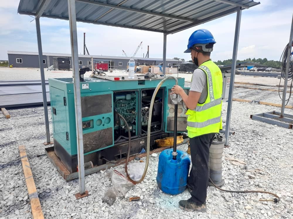 Generator servicing and maintenance